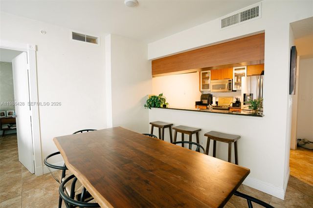 1800 N Bayshore Dr 1412, Miami, FL 33132