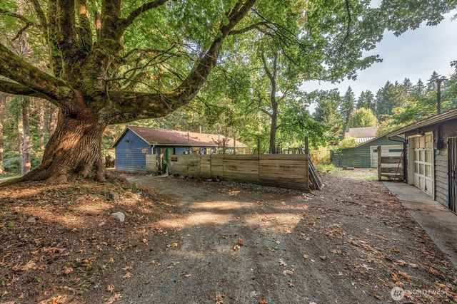 10311 SW 228th Street, Vashon, WA 98070