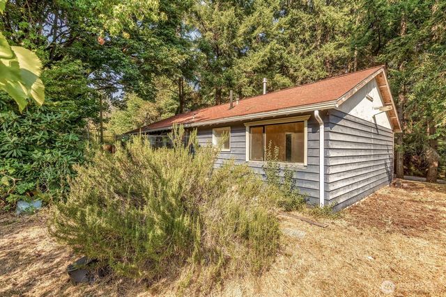 10311 SW 228th Street, Vashon, WA 98070