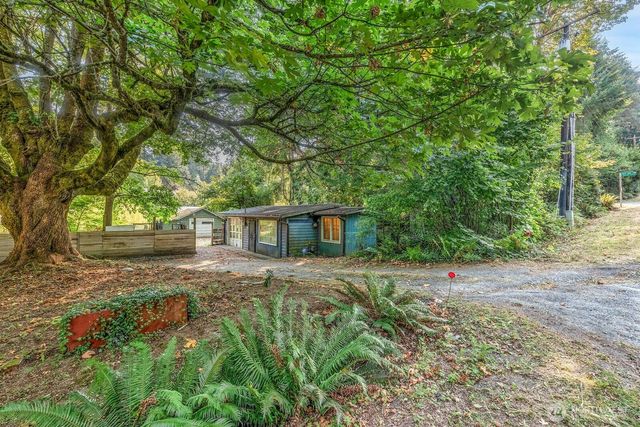 10311 SW 228th Street, Vashon, WA 98070