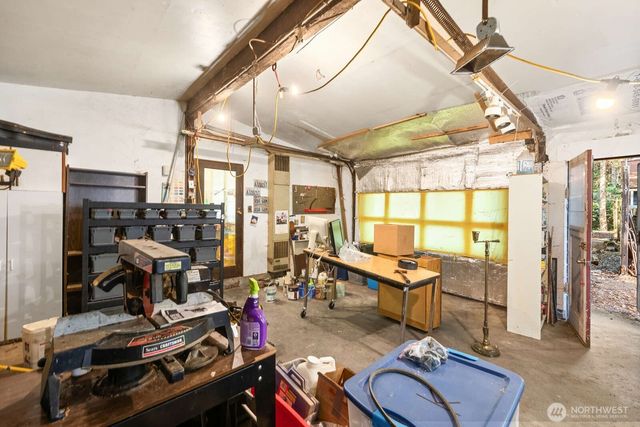 10311 SW 228th Street, Vashon, WA 98070