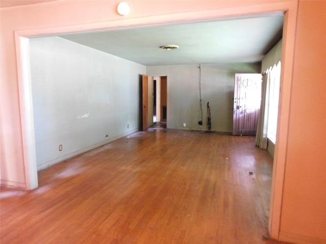 7923 Sunbury Street, Houston, TX 77028