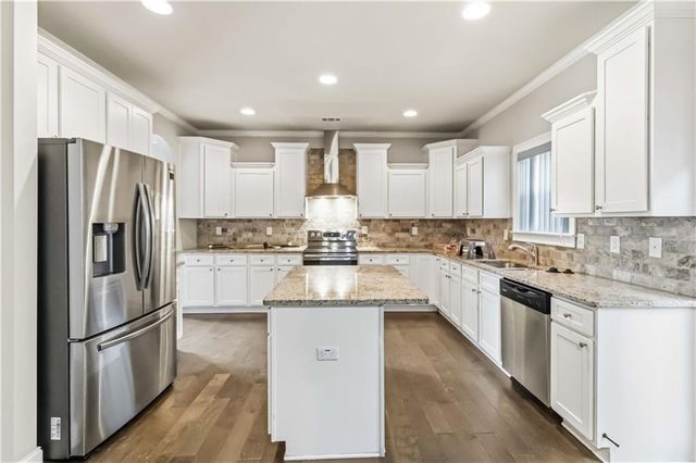 871 Overlook Path Way, Lawrenceville, GA 30045
