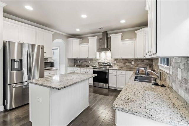 871 Overlook Path Way, Lawrenceville, GA 30045