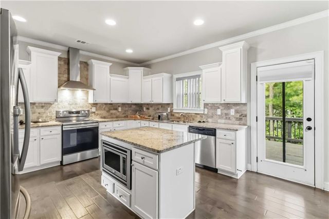 871 Overlook Path Way, Lawrenceville, GA 30045