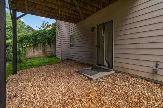 871 Overlook Path Way, Lawrenceville, GA 30045
