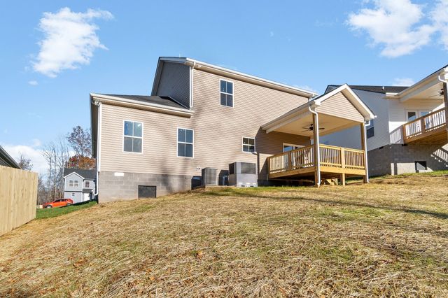 189 Dewberry Ct, Clarksville, TN 37042