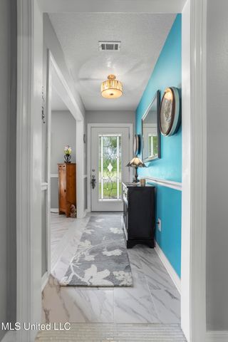 222 Glen Eagles Drive, Ocean Springs, MS 39564