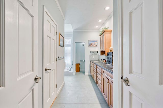 4257 E Misty Woods Street, Springfield, MO 65809