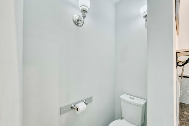 4257 E Misty Woods Street, Springfield, MO 65809