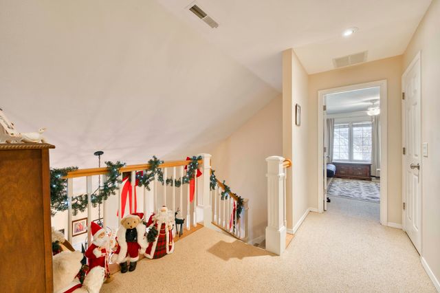 4257 E Misty Woods Street, Springfield, MO 65809