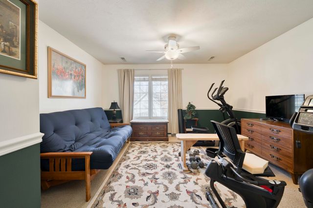 4257 E Misty Woods Street, Springfield, MO 65809