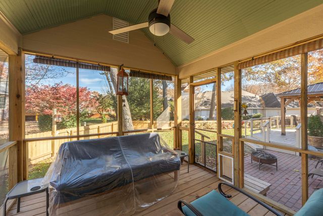 4257 E Misty Woods Street, Springfield, MO 65809