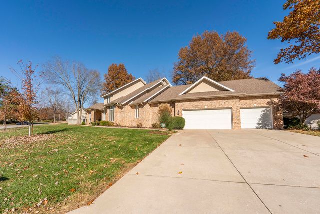 4257 E Misty Woods Street, Springfield, MO 65809