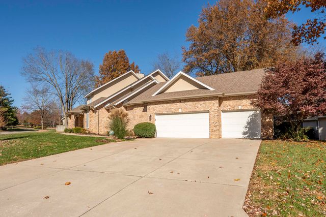 4257 E Misty Woods Street, Springfield, MO 65809