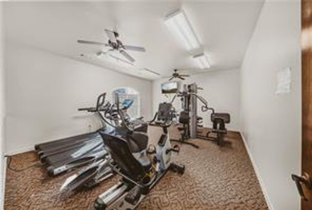 3202 Stonepoint Avenue, Bentonville, AR 72713