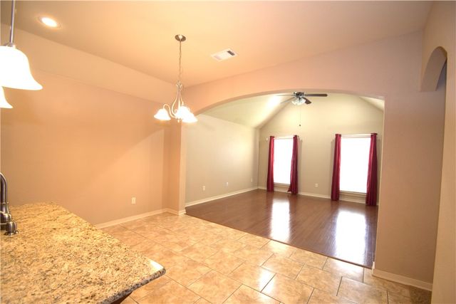 3202 Stonepoint Avenue, Bentonville, AR 72713