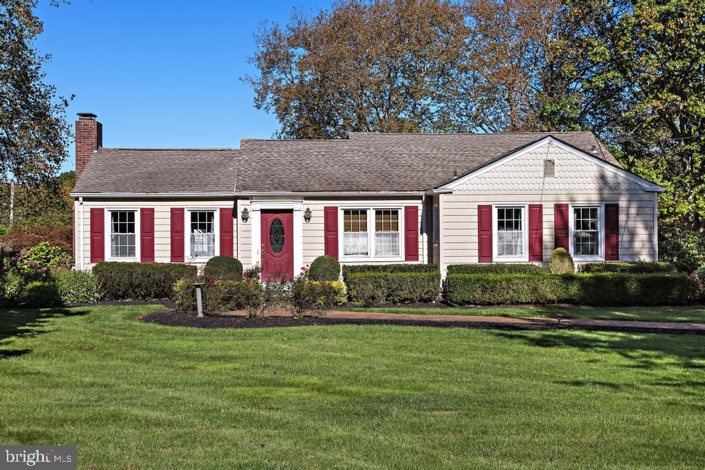 24 WILLOW LAKE DR, Colts Neck, NJ 07722