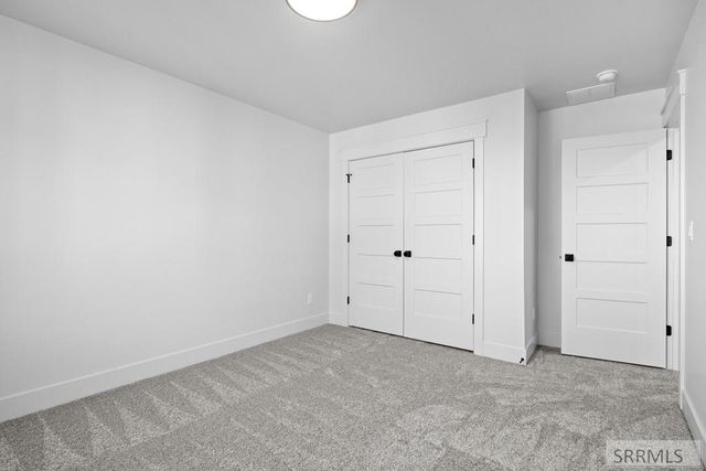 727 Curlew Drive, Ammon, ID 83401