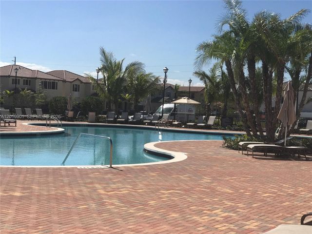 9333 W 34th Ct 9333, Hialeah, FL 33018