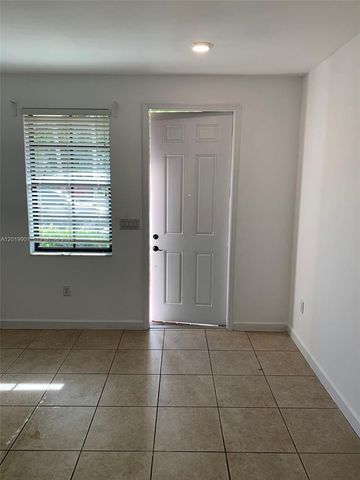 9333 W 34th Ct 9333, Hialeah, FL 33018