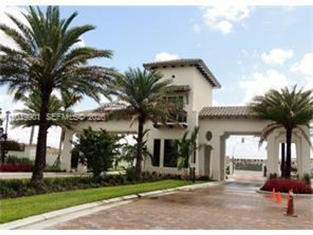 9333 W 34th Ct 9333, Hialeah, FL 33018