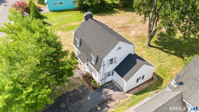 64 Fanway Avenue, Bristol, CT 06010