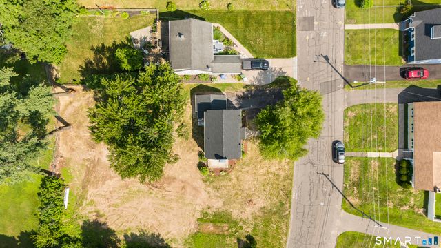 64 Fanway Avenue, Bristol, CT 06010