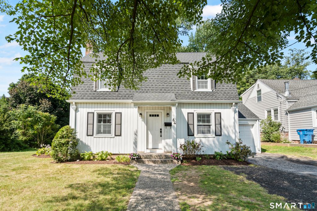 64 Fanway Avenue, Bristol, CT 06010