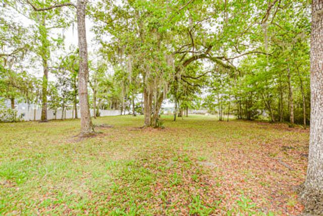 2601 E County Hwy 83A, Freeport, FL 32439