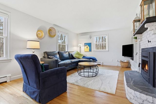 112 High Street, Acton, MA 01720