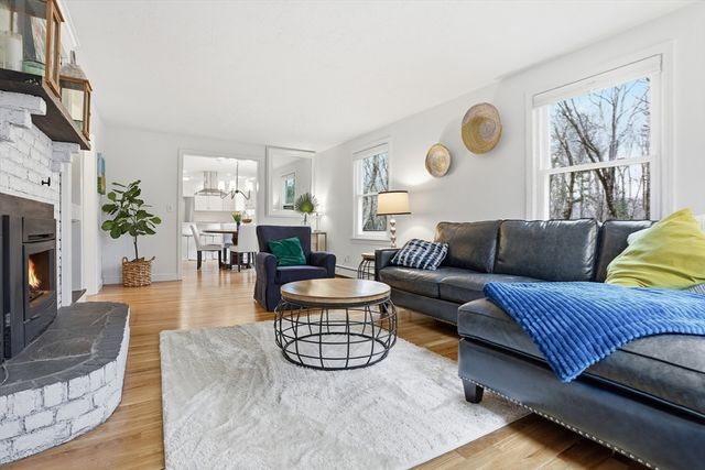 112 High Street, Acton, MA 01720