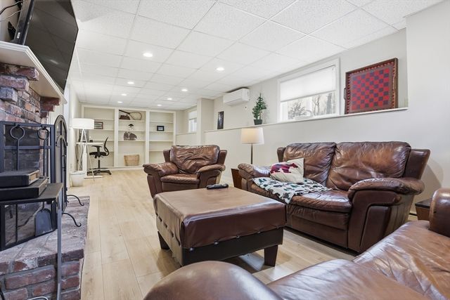 112 High Street, Acton, MA 01720