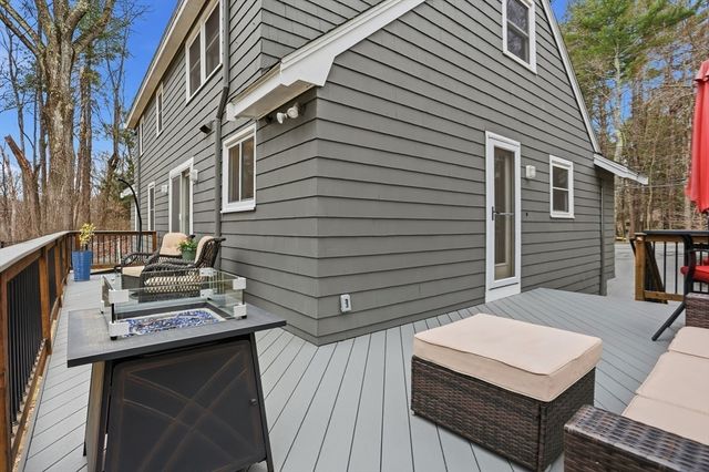 112 High Street, Acton, MA 01720