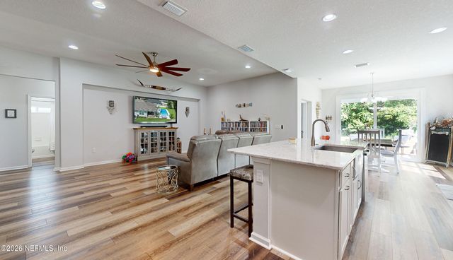 1717 AUSTIN LAKE Way, Middleburg, FL 32068