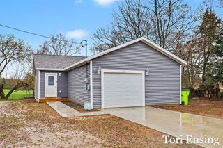 1111 E Pearl Street, Greenville, MI 48838