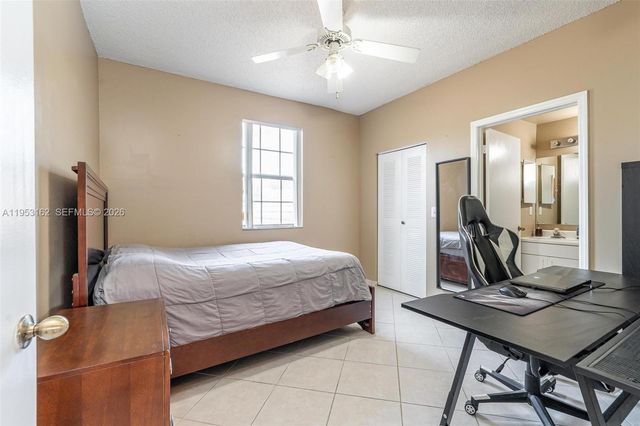 1528 Veracruz Ln 4-3, Weston, FL 33327