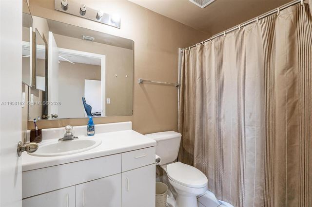 1528 Veracruz Ln 4-3, Weston, FL 33327