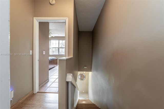 1528 Veracruz Ln 4-3, Weston, FL 33327