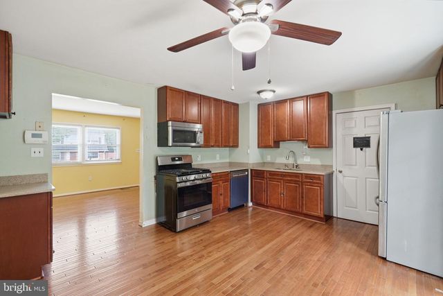 4311 HENDRICKS DR, Woodbridge, VA 22193