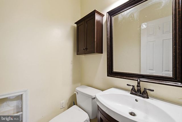 4311 HENDRICKS DR, Woodbridge, VA 22193