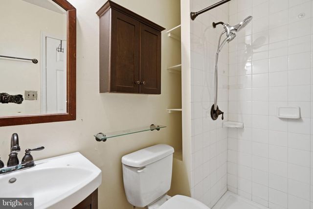 4311 HENDRICKS DR, Woodbridge, VA 22193