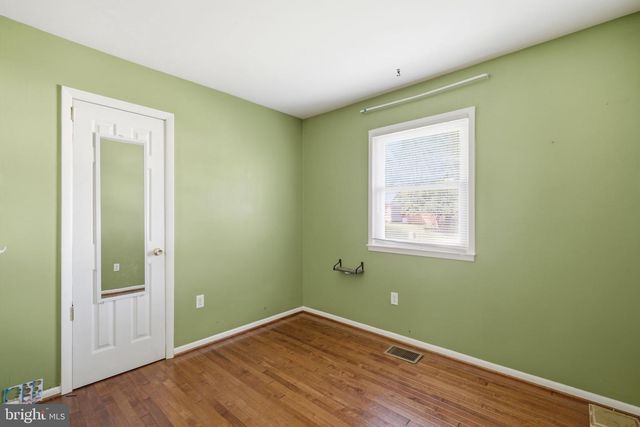 4311 HENDRICKS DR, Woodbridge, VA 22193