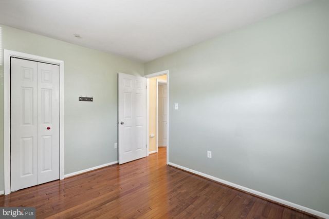 4311 HENDRICKS DR, Woodbridge, VA 22193