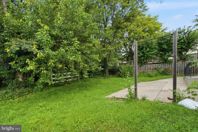 4311 HENDRICKS DR, Woodbridge, VA 22193
