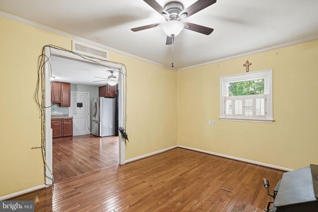 4311 HENDRICKS DR, Woodbridge, VA 22193