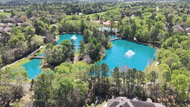 7 Sovereign Way, Conroe, TX 77384