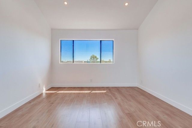 946 W 220th Street 216, Torrance, CA 90502