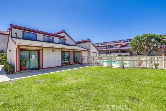 946 W 220th Street 216, Torrance, CA 90502