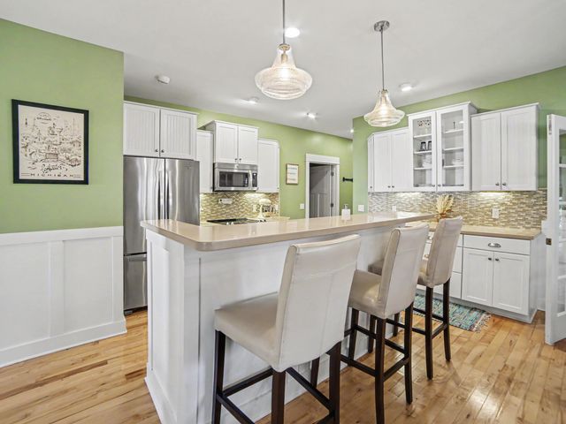 24 Kenneth Street, Pentwater Vlg, MI 49449